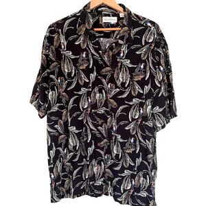 Caribbean Rayon Tropical parrot short sleeve all over print button up Men sz XL